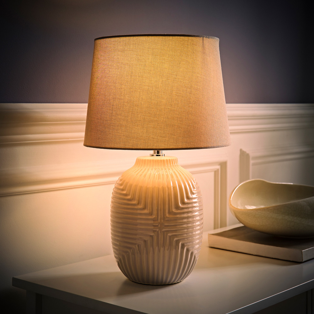 ValueLights Harrison Tapered Shade Grey Geo Ribbed Pattern Gloss Medium LED Table Lamp Image 6