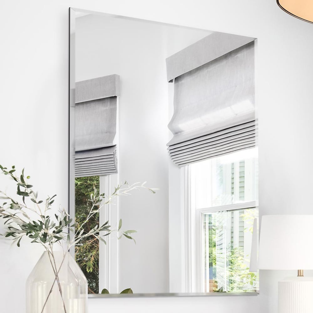 Single Bevelled Venetian Mirror 100 x 70cm Image 2