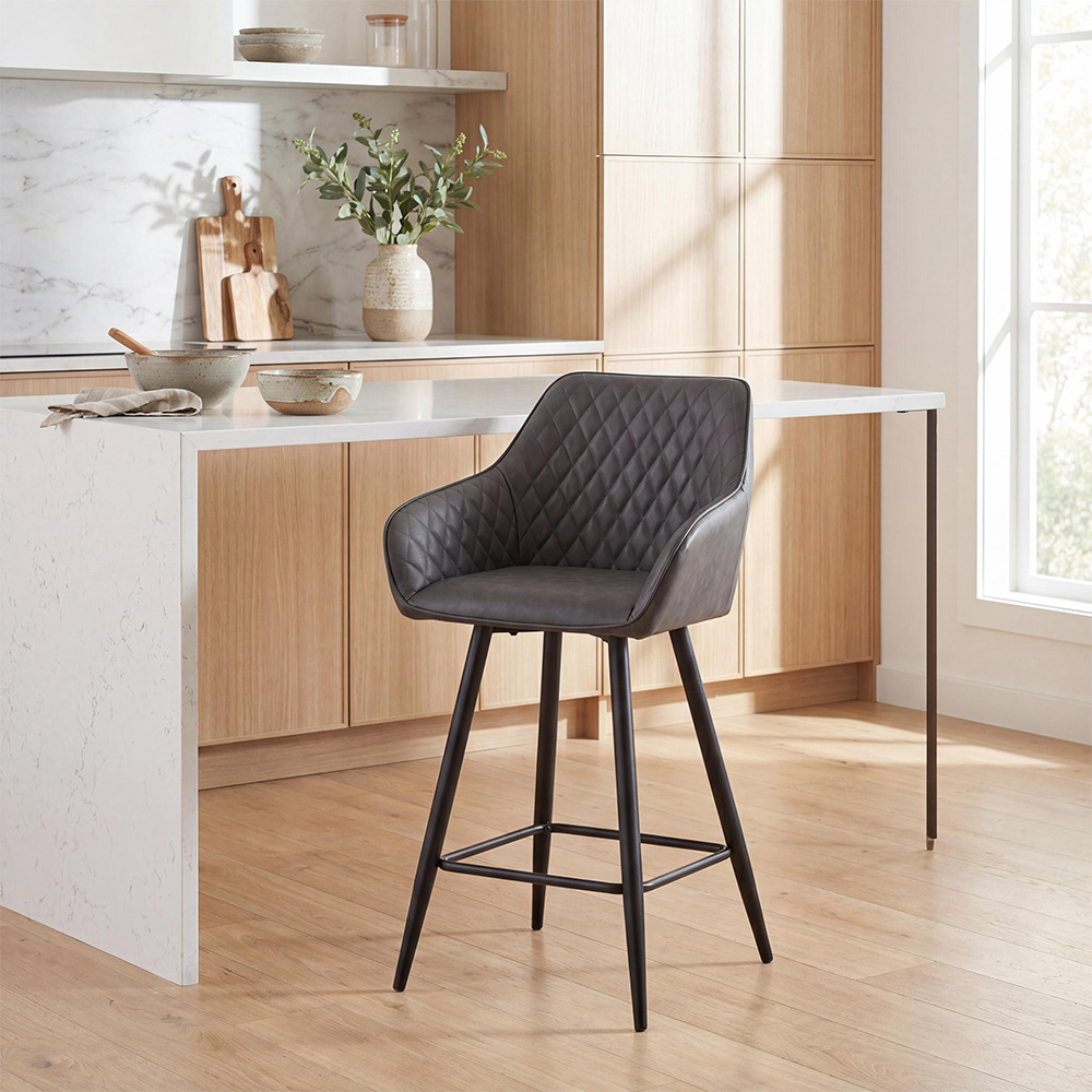 wilko Kensington Vintage Black Quilted Bar Stool Image 9