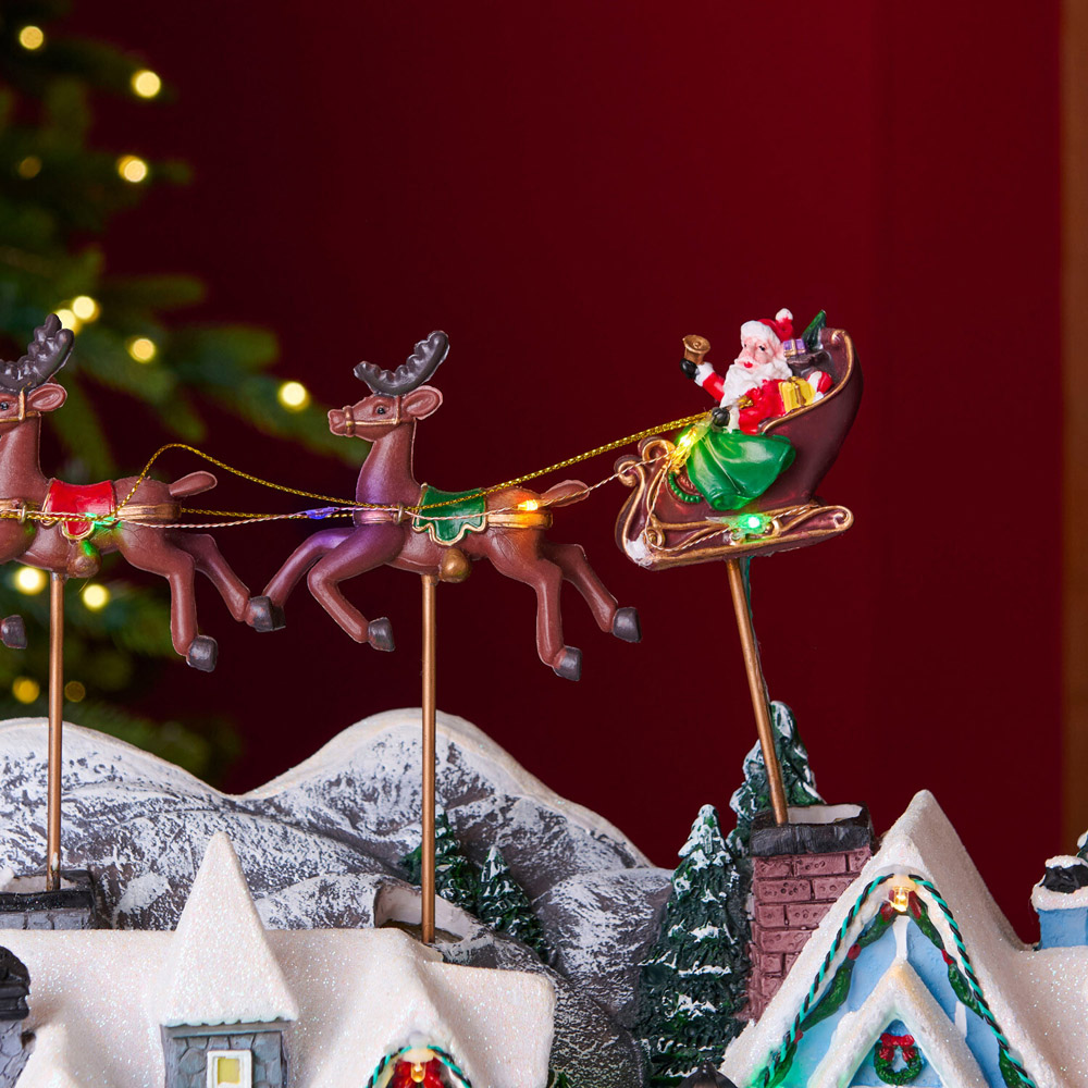 Santa Sleigh Christmas Town Model Image 8
