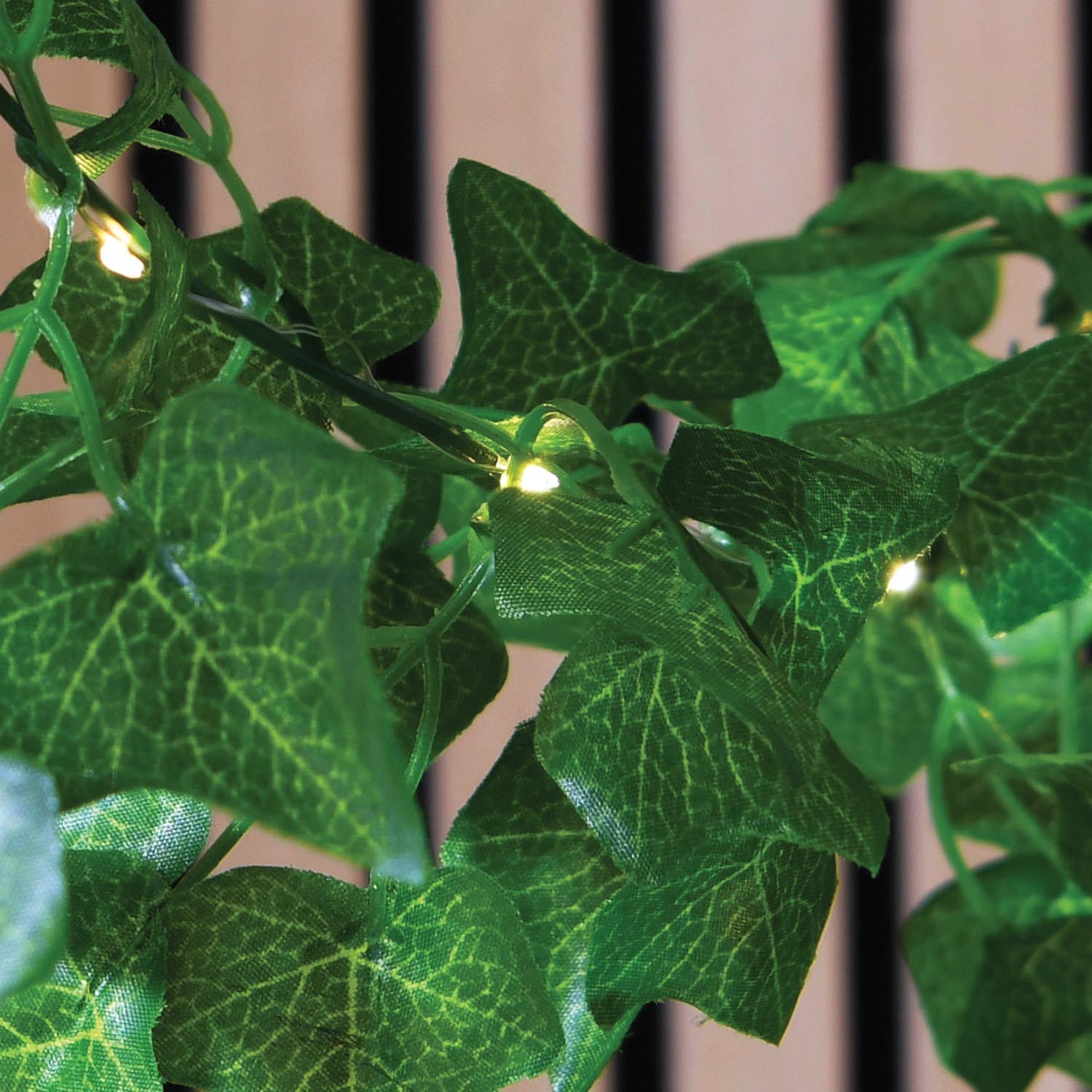 Solar Ivy String Light - Green Image 5