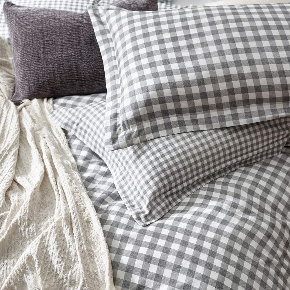 Yard Barton Single Grey Check Printed 144 Thread Count Duvet Cover and Pillowcase Set Image 3