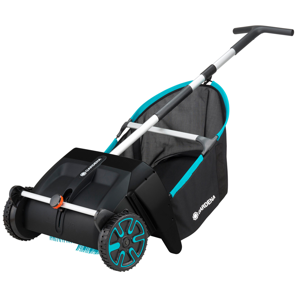 Gardena Leaf and Lawn Collector Image 1