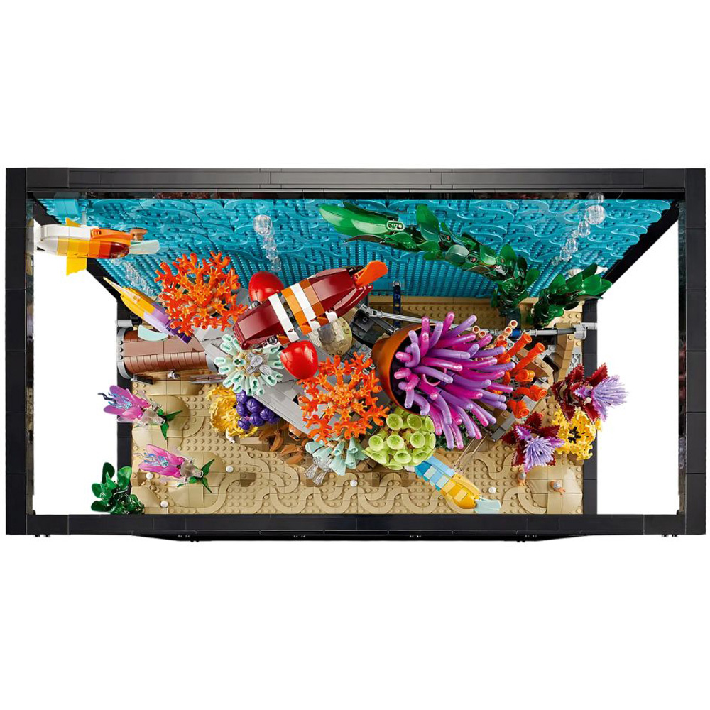 LEGO Icons 10366 Tropical Aquarium 4154 Pieces Image 5
