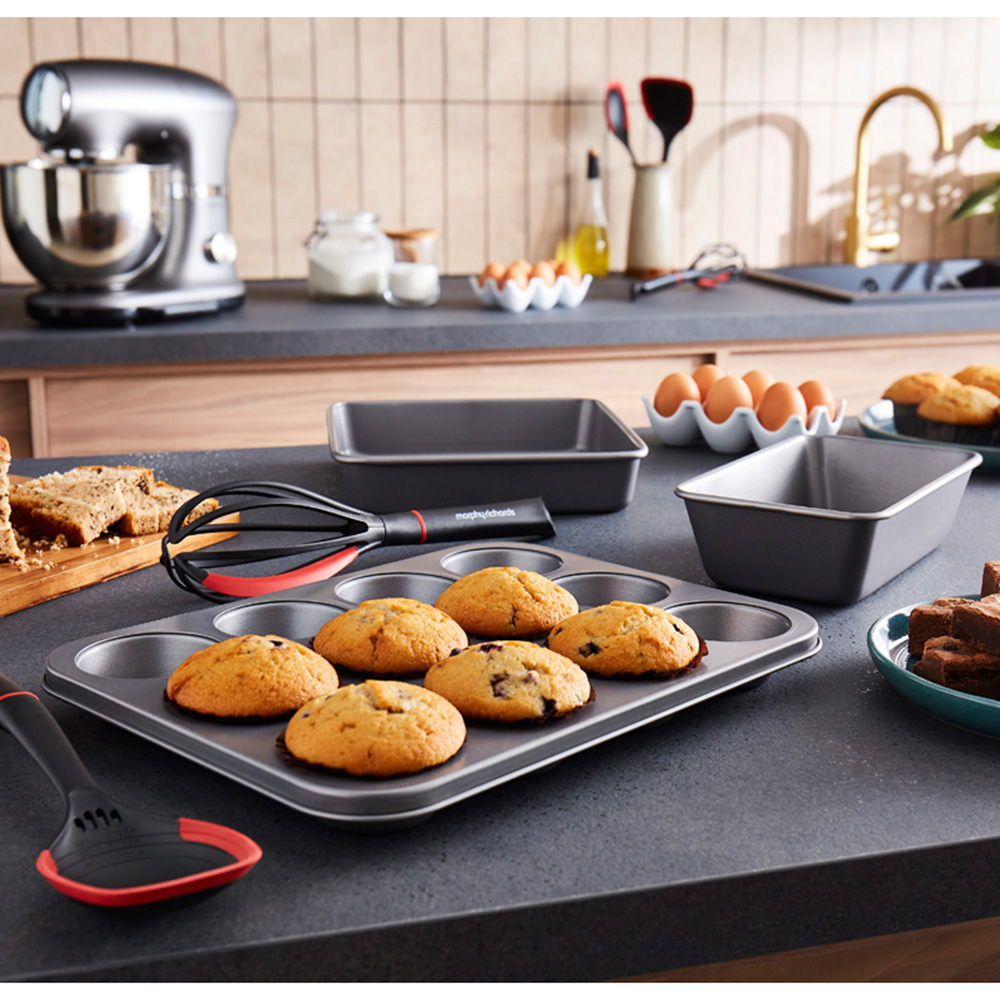 Morphy Richards Muffin Tin with Square Cake Tin and Loaf Tin Image 2