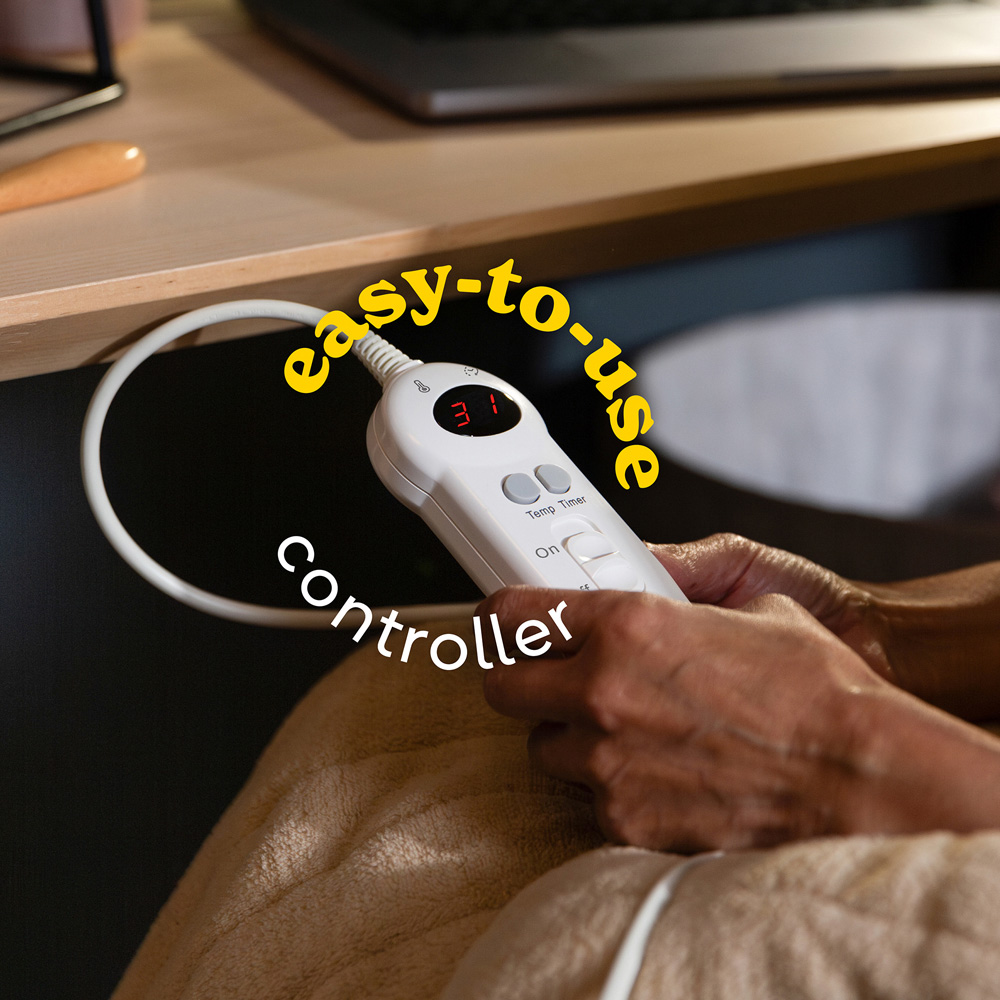 Russell Hobbs Beige Microfleece Heated Throw with Controller 130 x 180cm Image 4