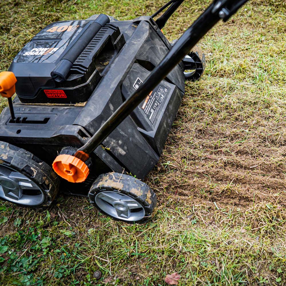 Worx Nitro WG855E.9 2-in-1 40V 36cm Cordless Brushless Scarifier and Aerator Image 4