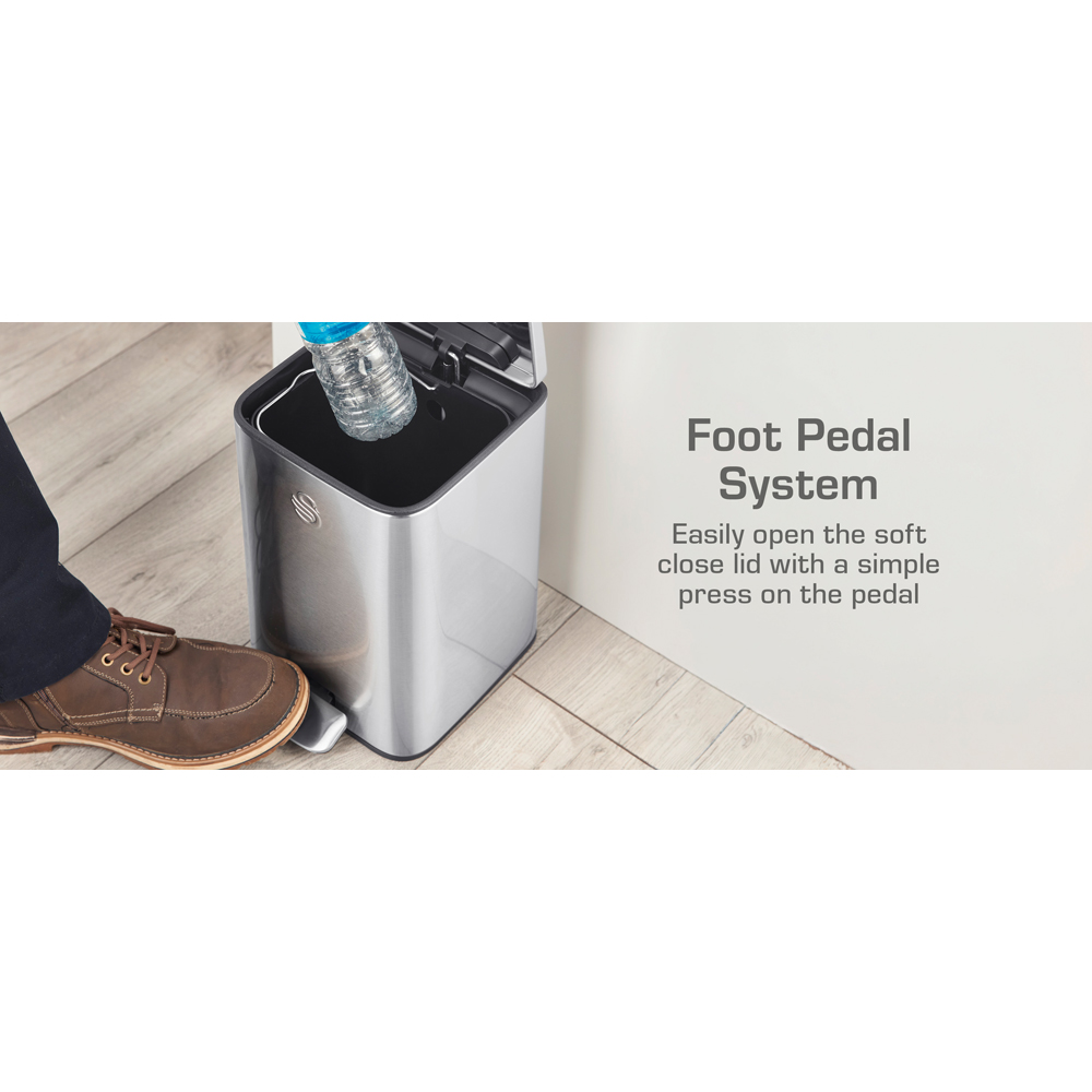 Swan Stainless Steel Compact Pedal Bin 5L Image 2