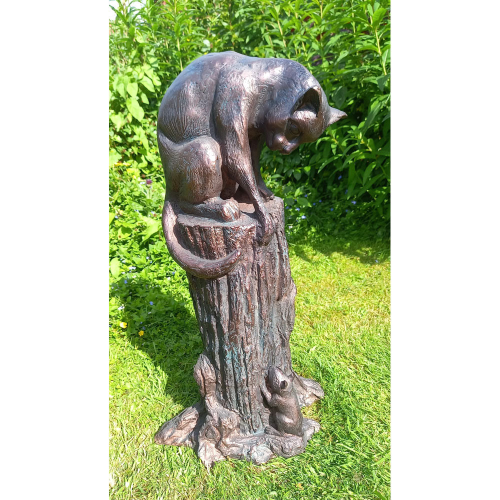 Inspirational Gifting Cat and Mouse Polystone Resin Garden Ornament Image 2