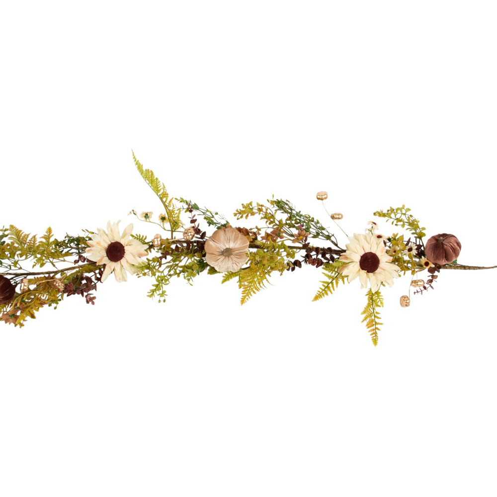 Autumnal Pumpkin and Pine Garland Image 1