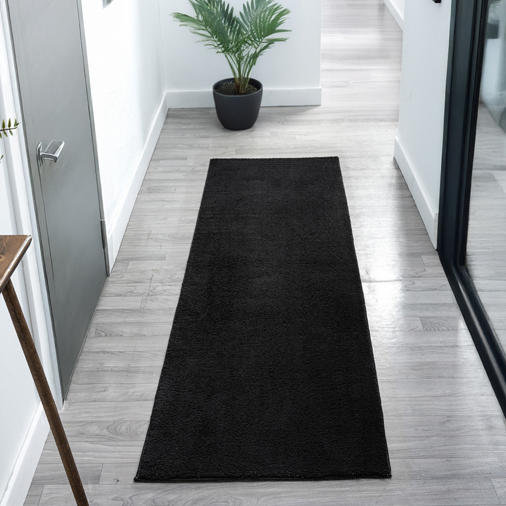 Desire Rugs Comfy Black Anti Slip Felt Backing Rug 160 x 220cm Image 6