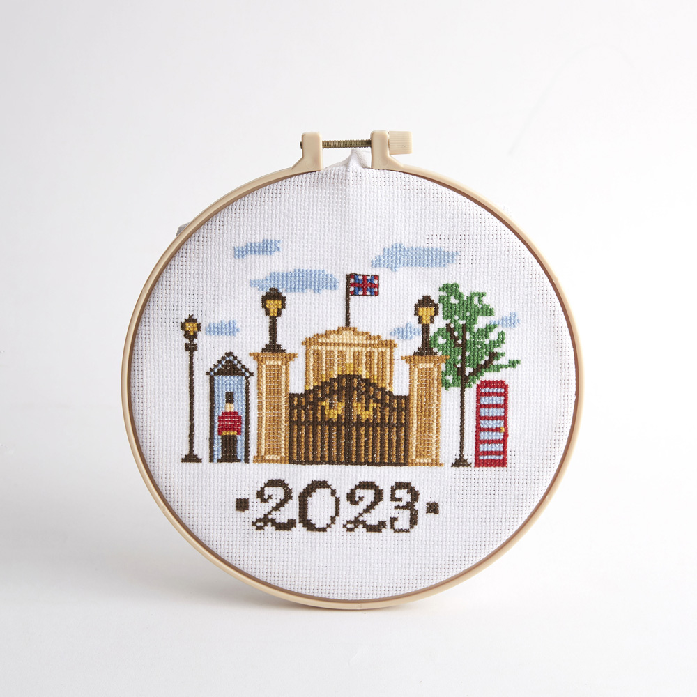 Simply London Scene Make Cross Stitch Craft Kit Image 6