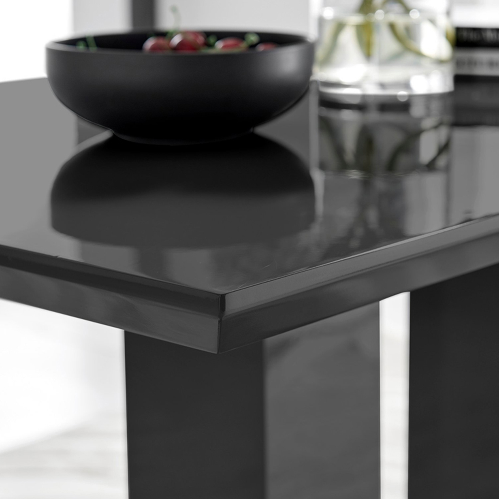 Furniturebox Molini Cesano 4 Seater Dining Set Black High Gloss and Cream Image 5