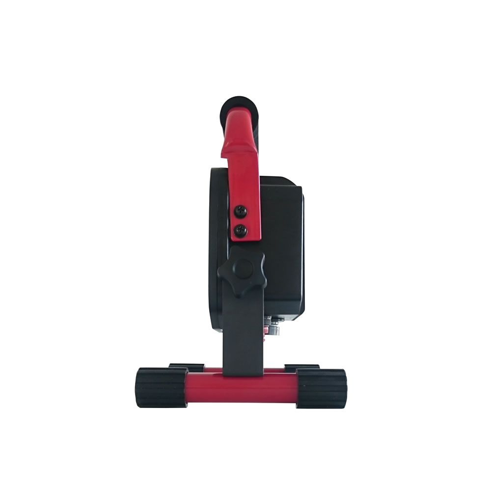 Wilko Work Light 10W Rechargeable and USB Image 3