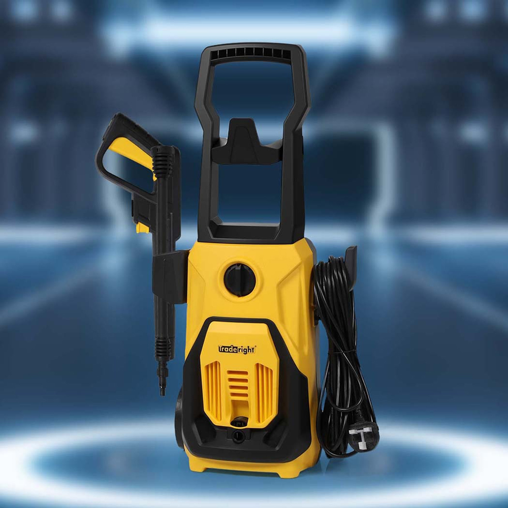 Traderight HW0290-UK 135 Bar High Power Portable Electric Car Pressure Washer with Accessories Image 4