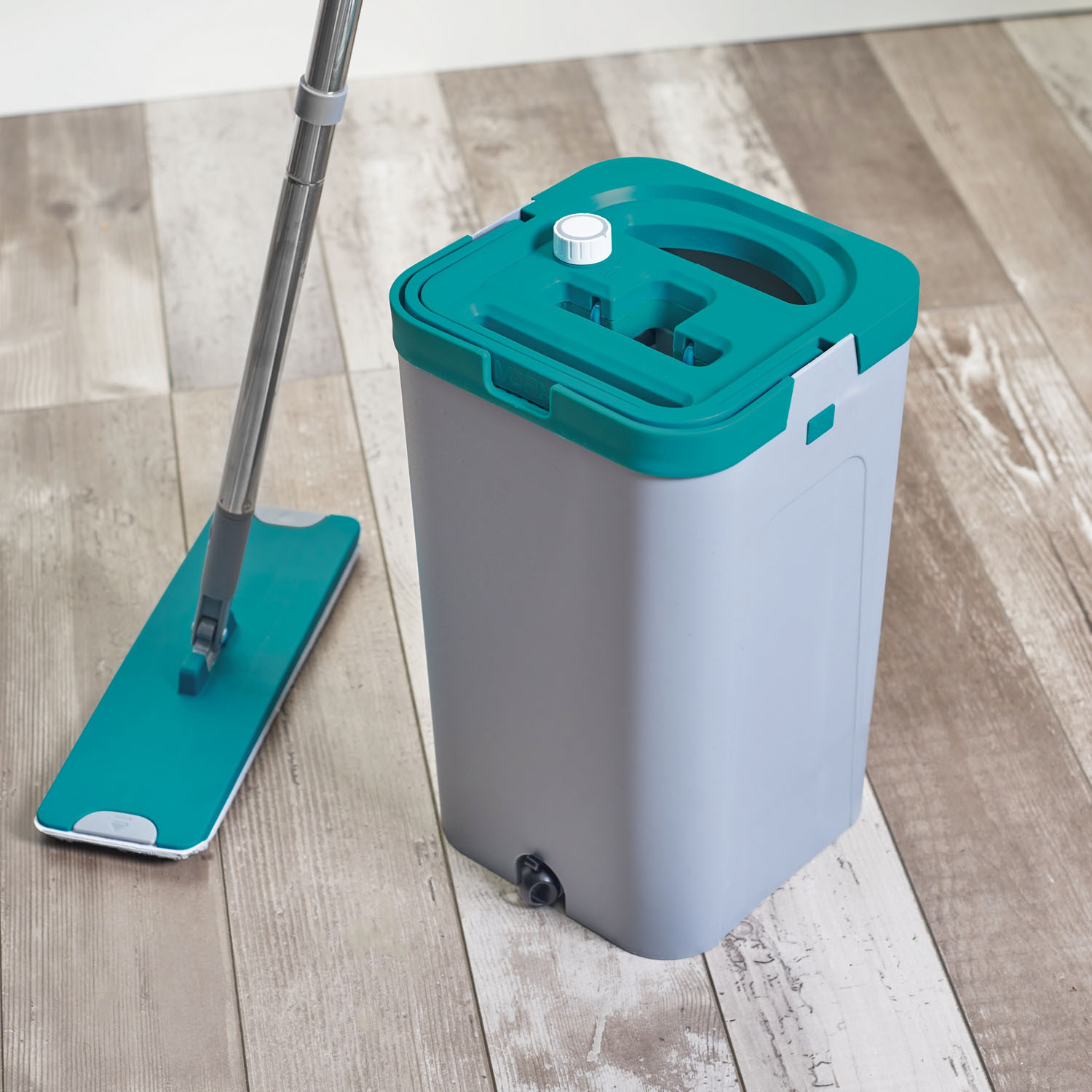 My Home Squeeze Mop and Water Separating Bucket Wilko