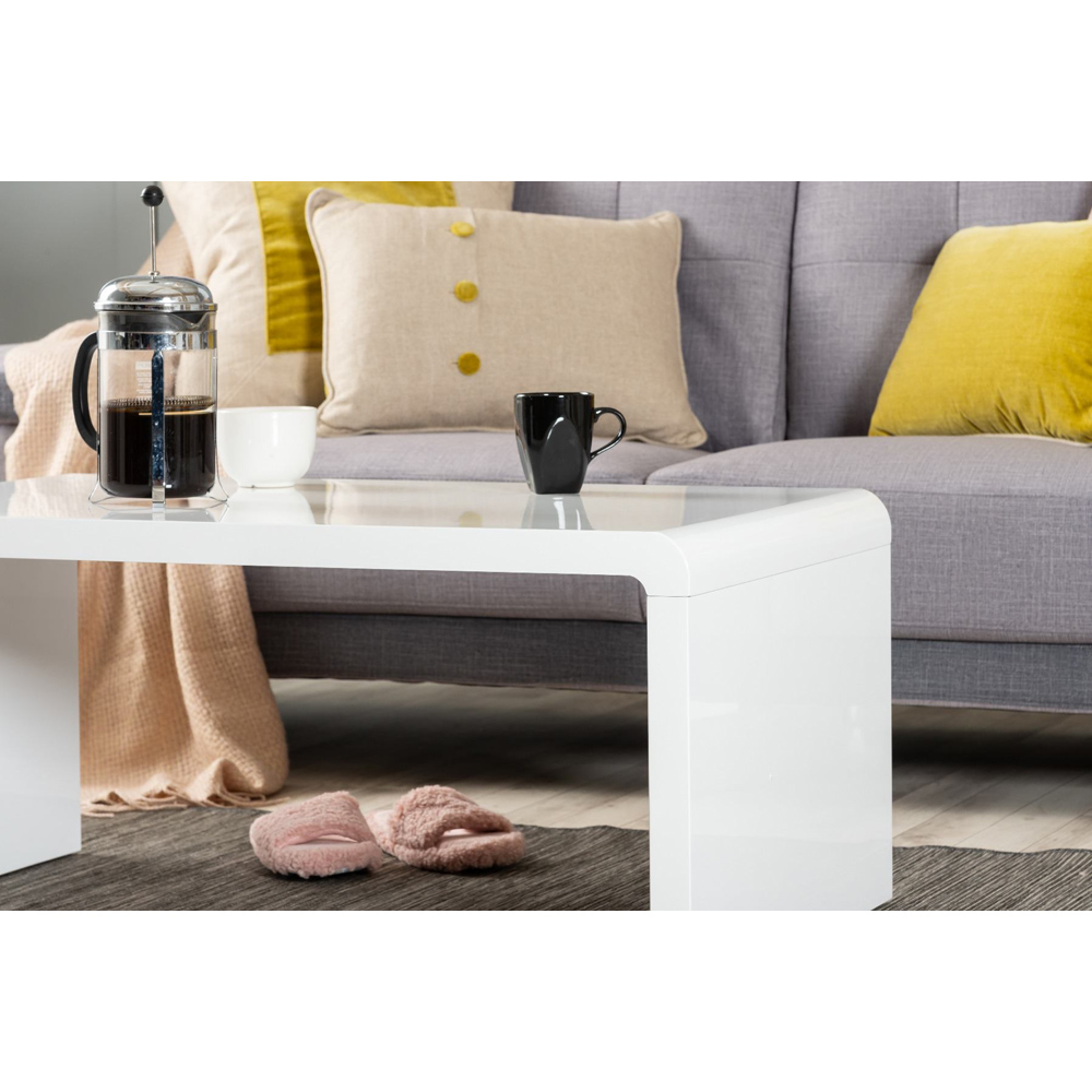 Furniturebox Lucia White Coffee Table Image 6