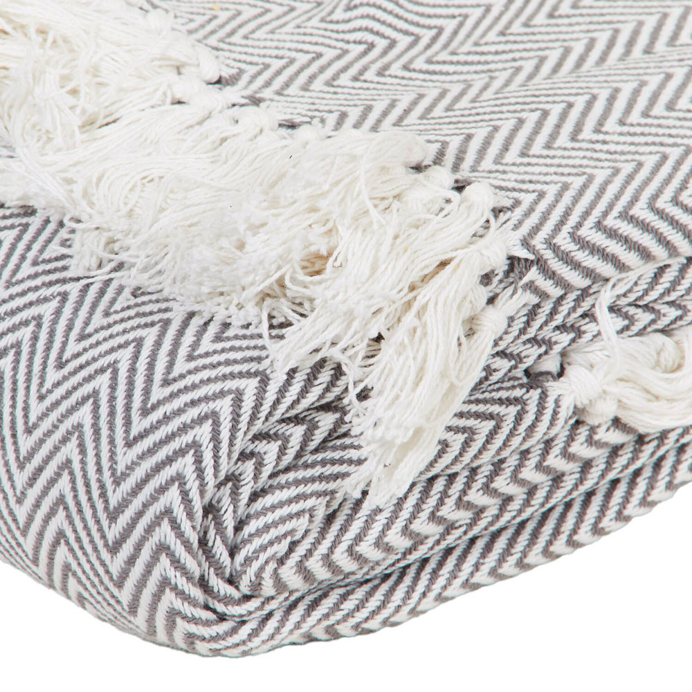 Winkworth Herringbone Throw - Grey Image 5