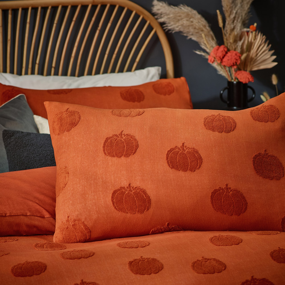 furn. Pumpkin Tufted King Size Spice Cotton Duvet Cover Set Image 3