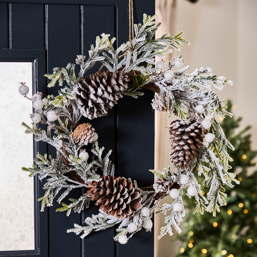 Dibor Winter Snowdrift Christmas Wreath 50cm Image 2