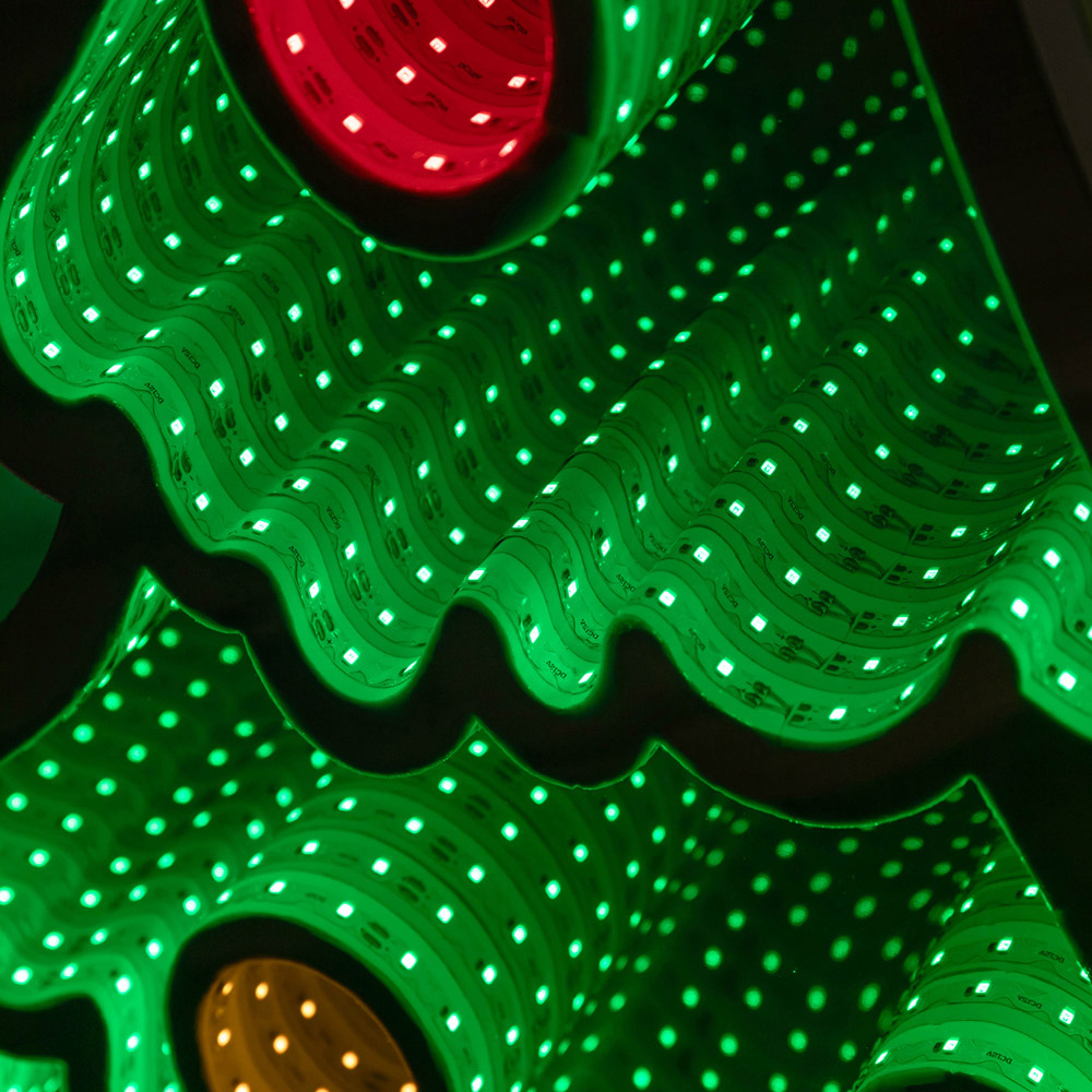 Samuel Alexander Multicolour LED Light Up Christmas Tree Infinity Xmas Decoration 4ft Image 4