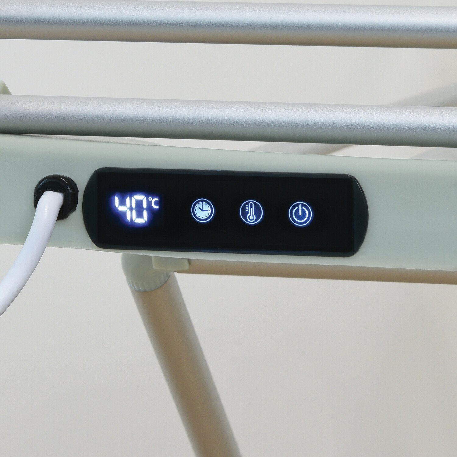 Living Solutions Digital Winged Heated Airer Image 3