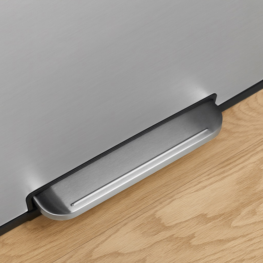 Harbour Housewares Brushed Stainless Steel Double Kitchen Pedal Bin 60L Image 3