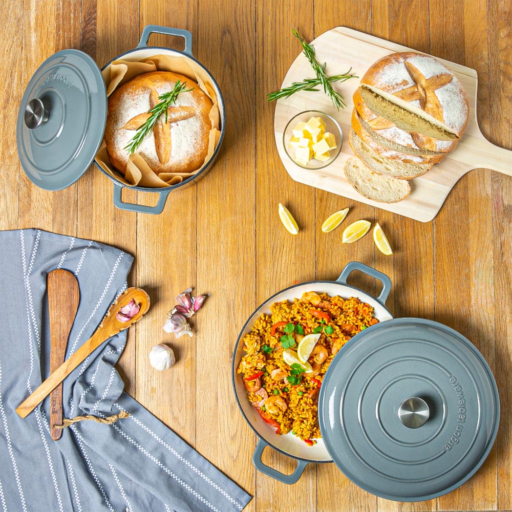 Argon Tableware 4.5L Slate Grey Cast Iron Casserole Dish with Self-Basting Lid Image 2