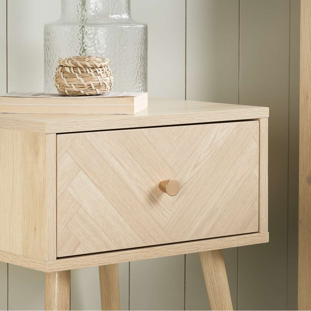 Birlea Herringford Single Drawer Oak Bedside table Image 5