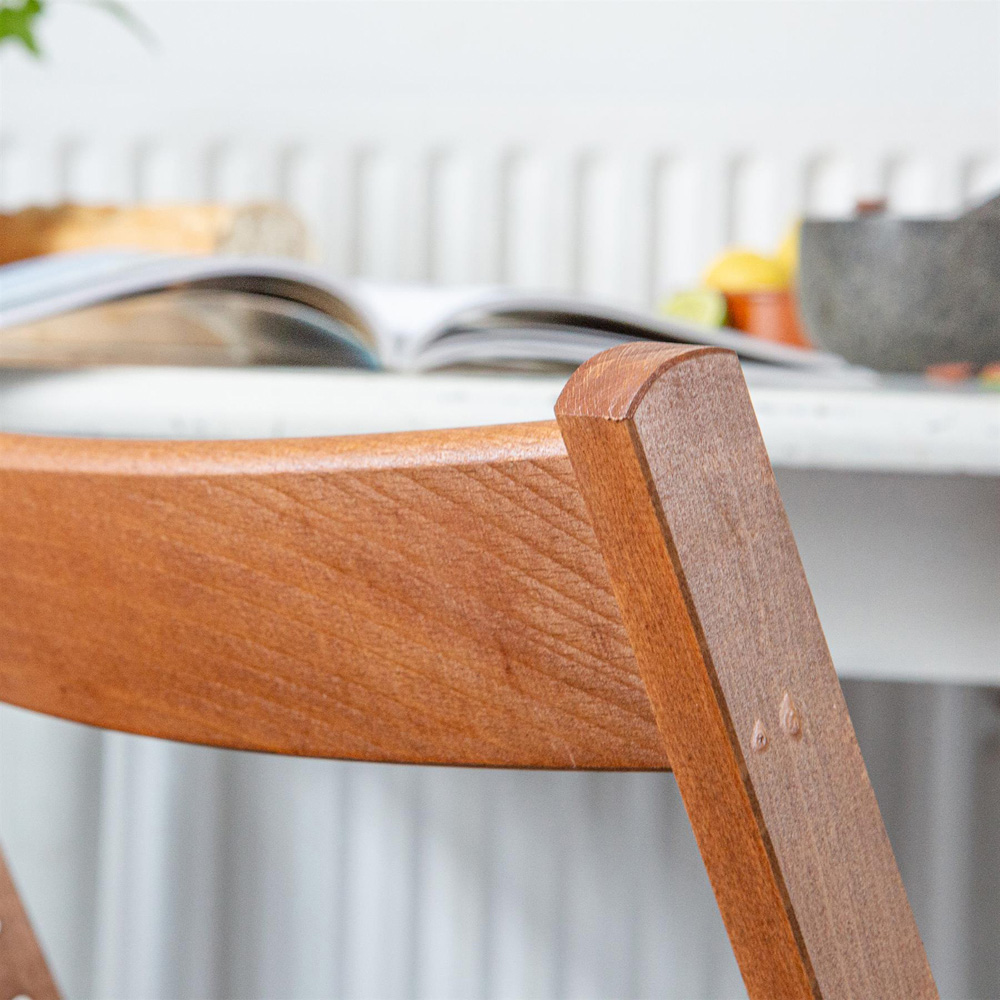 Harbour Housewares Walnut Beech Wood Foldable Chair Image 3