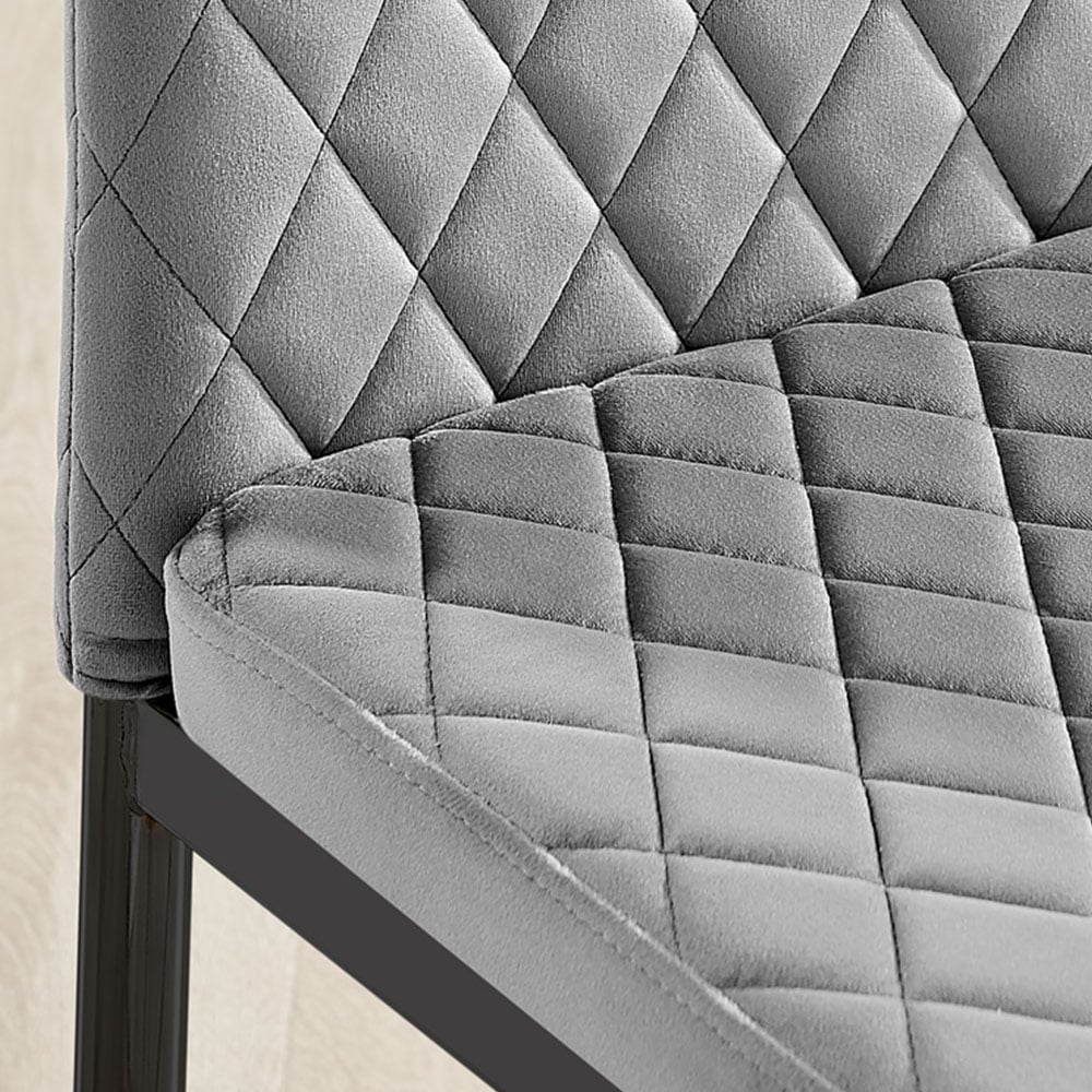 Furniturebox Lucia Valera 6 Seater Dining Set Black Gloss and Grey Image 7