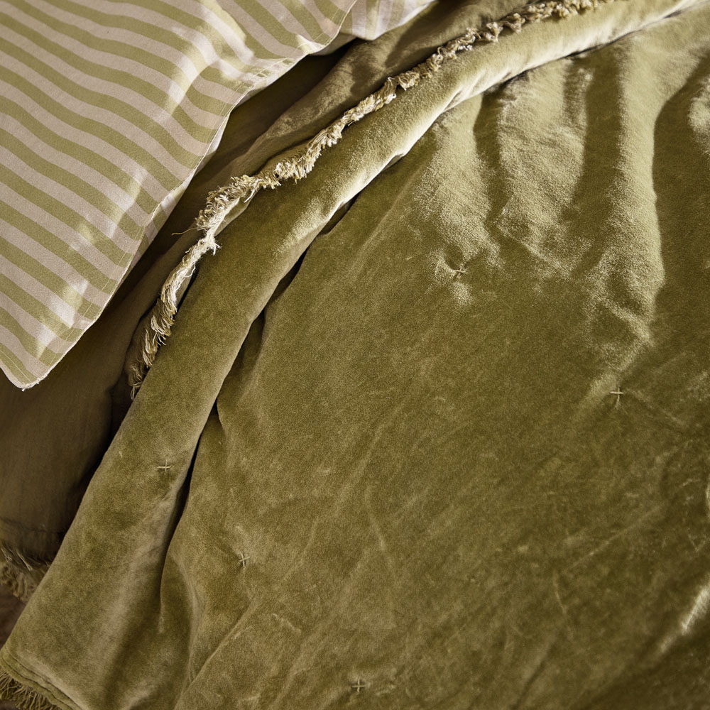 Yard Jaye Moss Cotton Velvet Filled Bedspread 140 x 220cm Image 3