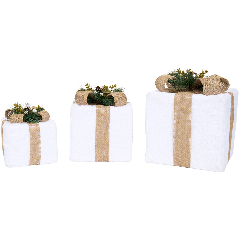 Set of 3 Scandi Presents Image 5