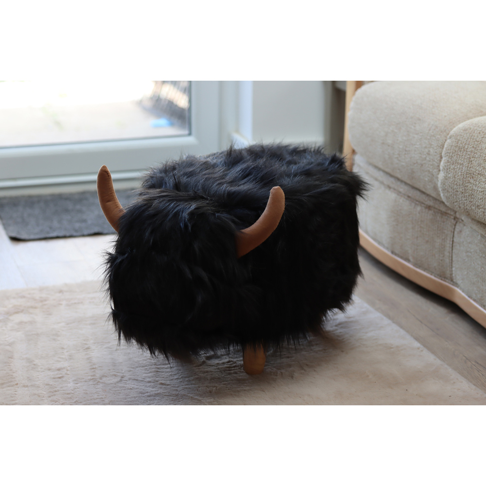 Gardeco Karlos The Highland Cow Black Synthetic Fur Footstool Image 4