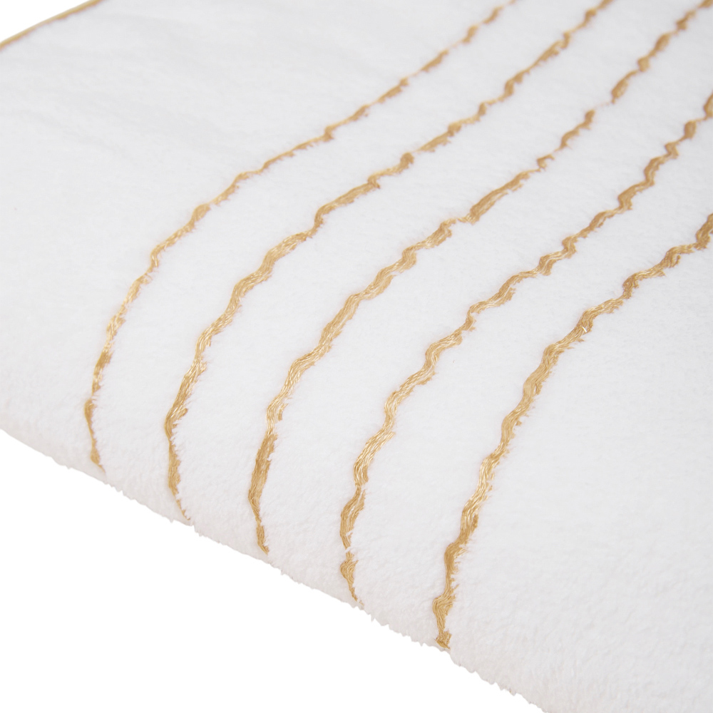 Living and Home Soft Polyester White Gold Line Bath Towel Set of 3 Image 3