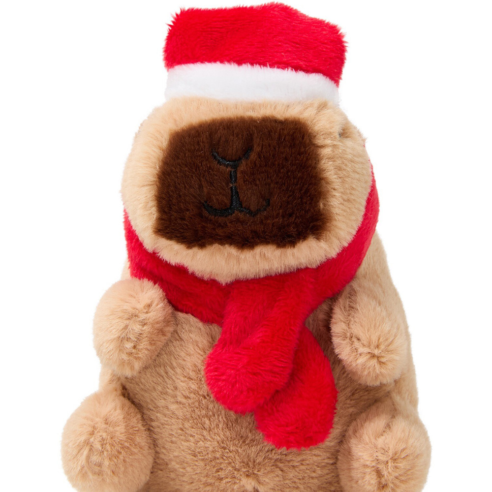 Xmas Capybara Keyring Image 7