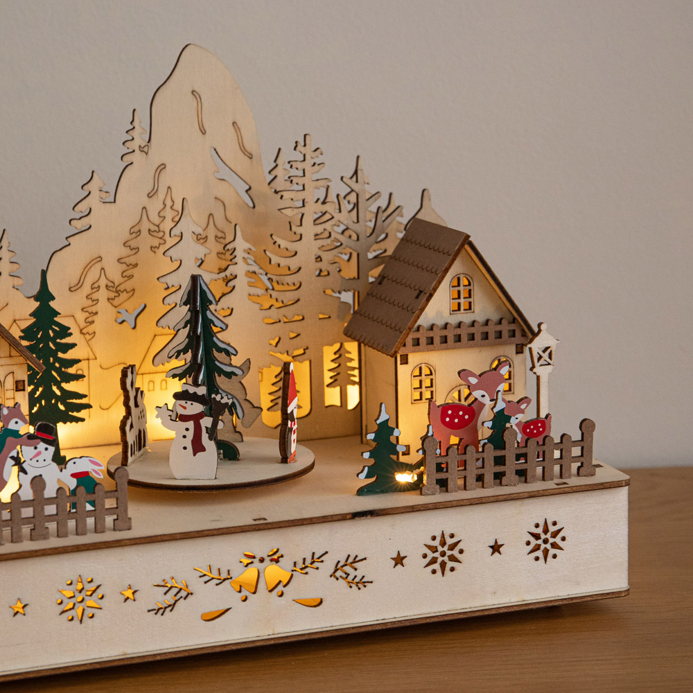 Samuel Alexander 8 Warm White LED Wooden Winter Village Christmas Scene 28cm Image 5