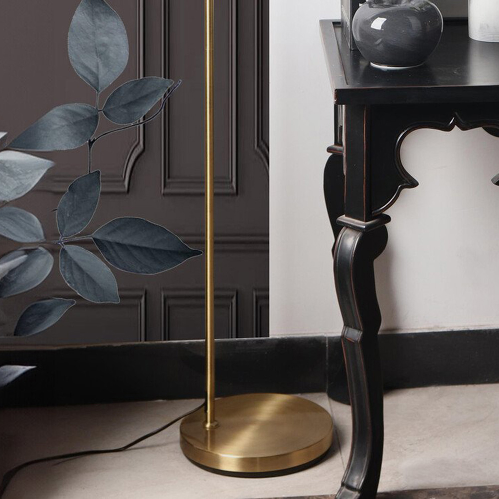 Zehpyr Floor Lamp Image 6