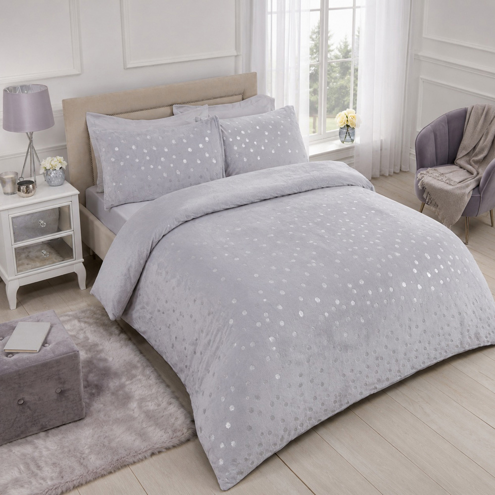 Smart Living Double Grey Fleece Foil Polka Dot Duvet Set Image 4