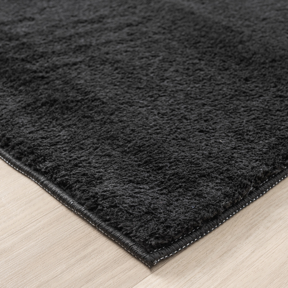 Desire Rugs Comfy Black Anti Slip Felt Backing Rug 120 x 160cm Image 4