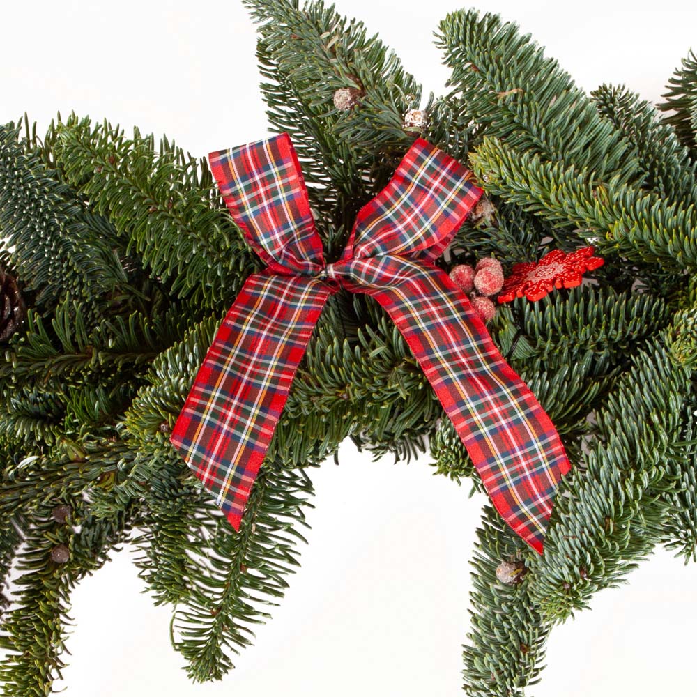 wilko Fresh Christmas Garland 110cm Image 1