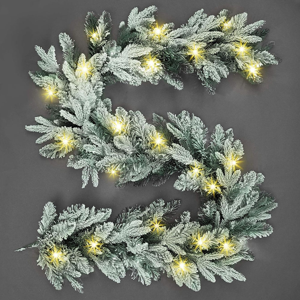 Shatchi Pre-Lit Lapland Fir Snow Flock Christmas Wreath 55cm Image 4