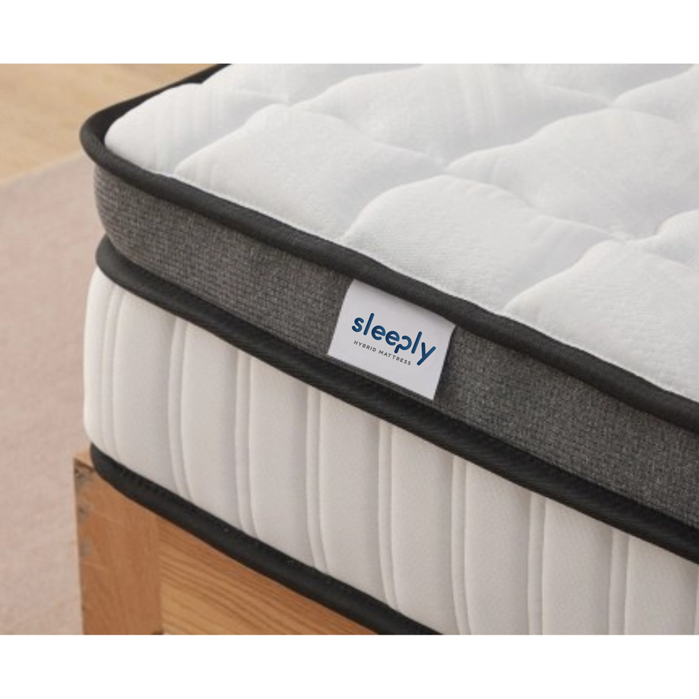 Indoor Living Sleeply Comfort Small Double 1000 Pocket Spring Hybrid Mattress Image 5