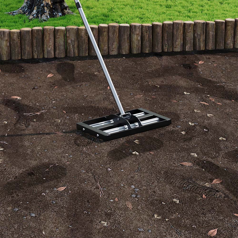 Living and Home Aluminium Alloy Roller Lawn Levelling Rake 43 x 25cm Image 5