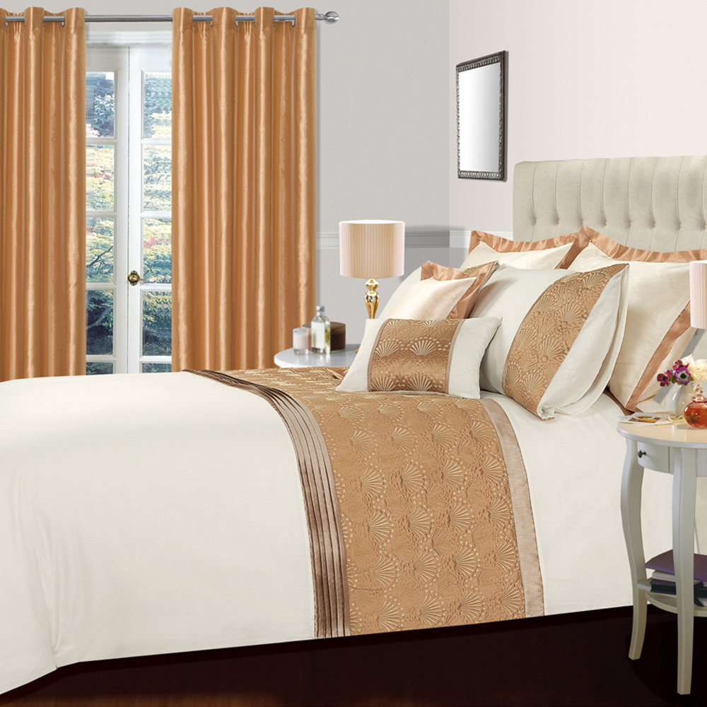 Intimates Valdez Single Latte Fan-Inspired Jacquard Pattern Duvet Cover Set Image