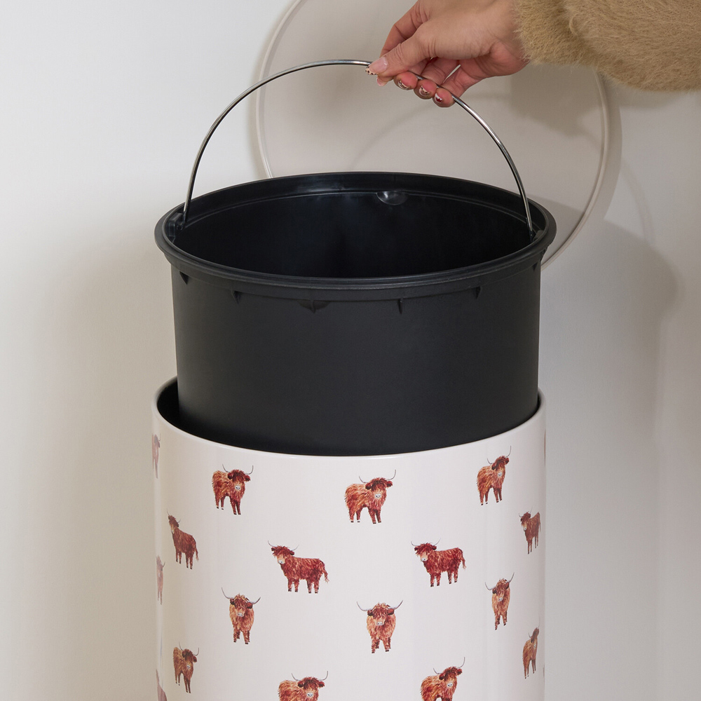Highland Cow Printed Pedal Bin Image 3