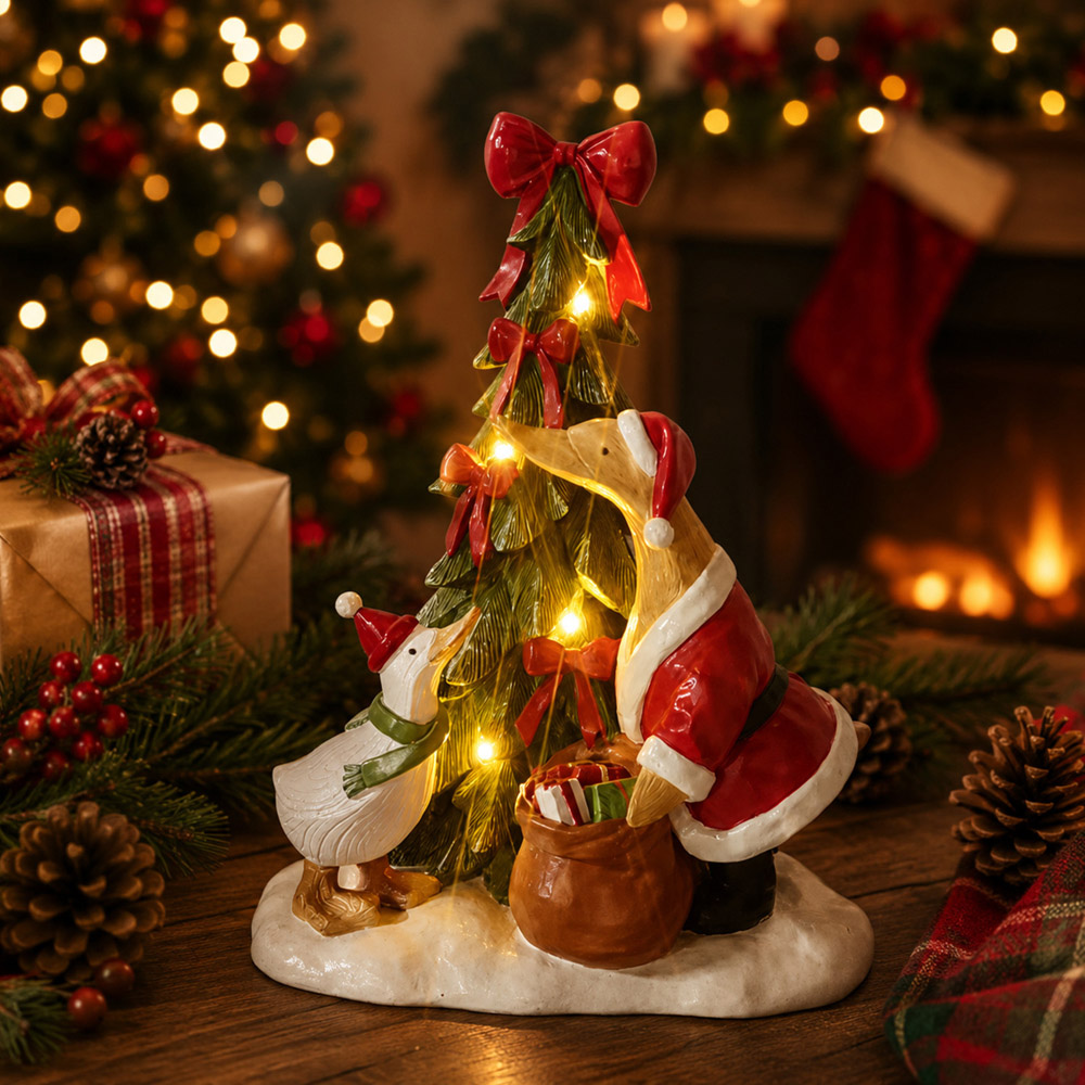 Light Up Christmas Duck Scene Image 2
