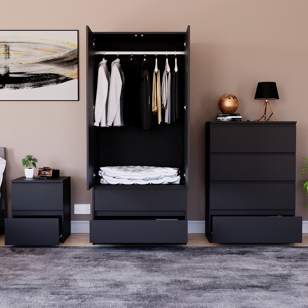 Vida Designs Denver Black 3 Piece Bedroom Furniture Set Image 2