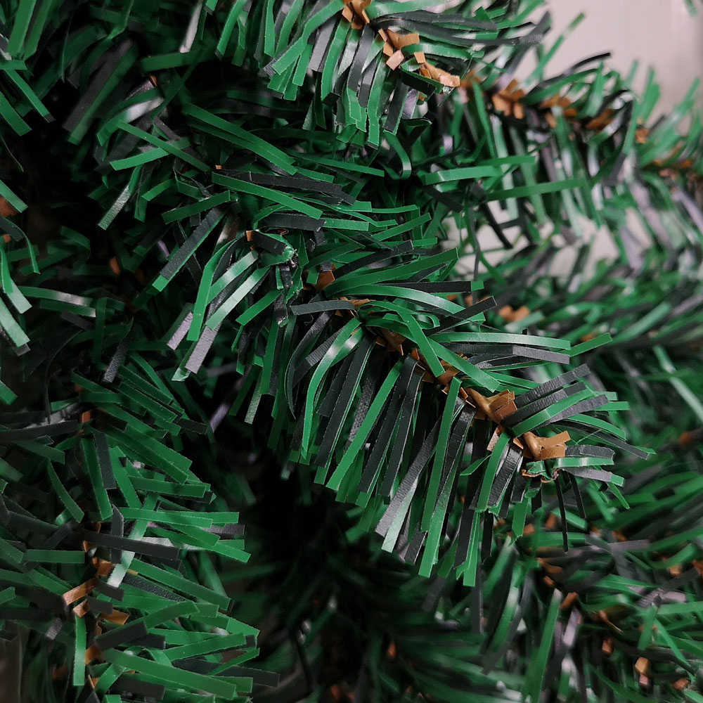 Samuel Alexander Christmas Wreath Green 60cm Image 4
