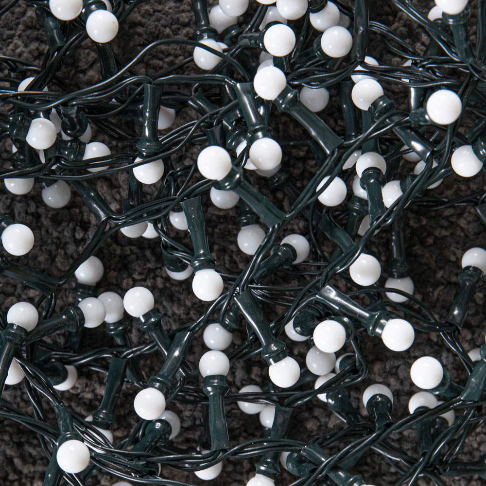Samuel Alexander 300 Multicoloured LED Multi-Action Christmas Frosted Cap Berry String Lights 7.5m Image 7